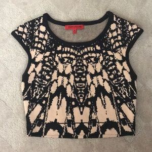 Like New WOW Couture World of Women. Stretchy. Med